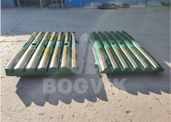 BOGVIK Customized Coarse Corrugated Jaw Liners with Titanium Carbide Insert