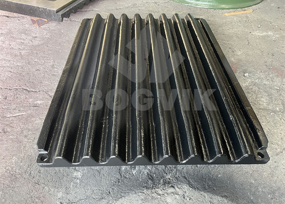 R300 Fixed and Moving Jaw Plate CW017-001 CW017-002 with  Good Wear Resistance