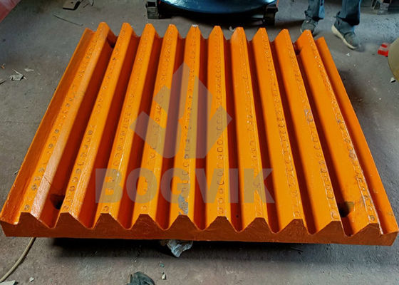 Jaw Crusher Liners Mn22Cr2 with Titanium Carbide Insert Fixed and Movable Jaw Plate Longer Lifespan