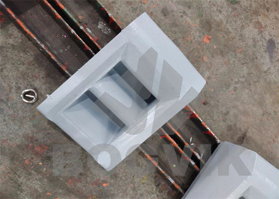 VSI Pocketed Shoes Martensitic steel High chrome Decided by the working conditions