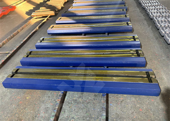 Haz1077 Blow Bar Martensitic Steel with Ceramic Insert for Construction Waste with Steel Bars